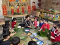 TRƯỜNG MN ĐỒNG YÊN TỔ CHỨC TRẢI NGHIỆM VỚI CHỦ ĐỀ "XUÂN YÊU THƯƠNG, TẾT SUM VẦY"